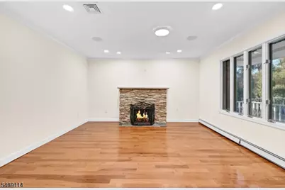 24 Marlboro St, Marlboro Township, NJ 07751 - Photo 6