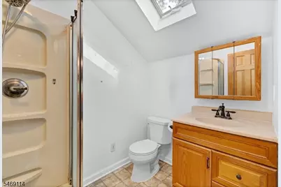 24 Marlboro St, Marlboro Township, NJ 07751 - Photo 28