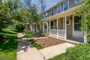 42 Green Heron Dr, Allamuchy Township, NJ 07840 - Photo 1