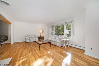 8 Hathaway Dr, New Providence, NJ 07974 - Photo 18