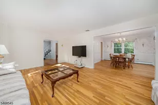 8 Hathaway Dr, New Providence, NJ 07974 - Photo 16