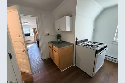12 Quincy St, Passaic, NJ 07055 - Photo 4
