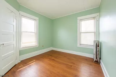 129 Howard Ave, Passaic, NJ 07055 - Photo 32