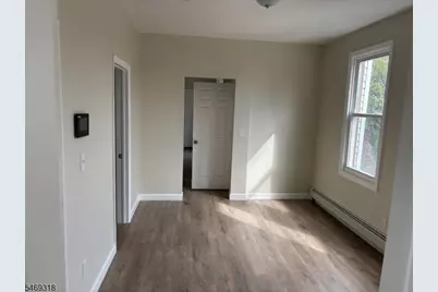 14 Belgium St 3rd Fl #3, Newark, NJ 07103 - Photo 6