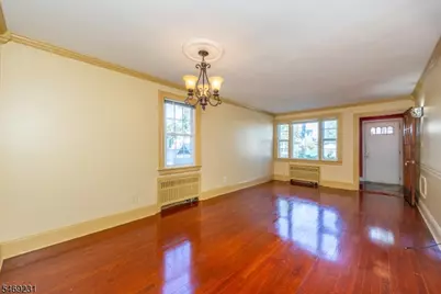 2307 Dewitt Ter, Linden, NJ 07036 - Photo 6