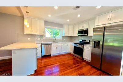 1357 S Beverwyck Rd, Parsippany, NJ 07054 - Photo 6