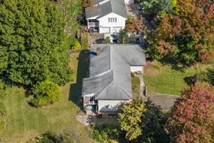 11 Hamilton Dr E, North Caldwell, NJ 07006 - Photo 20