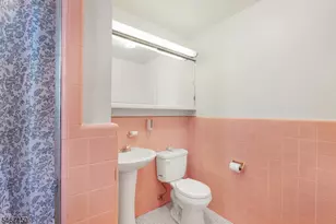 11 Hamilton Dr E, North Caldwell, NJ 07006 - Photo 14