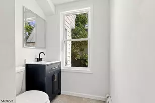 75 Washington St, East Orange, NJ 07017 - Photo 16