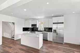 75 Washington St, East Orange, NJ 07017 - Photo 24