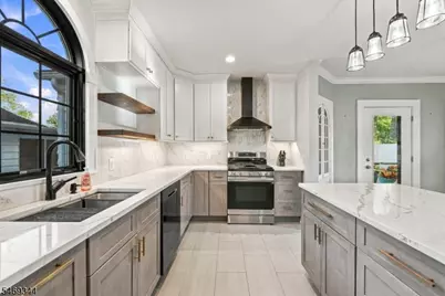 214 Coeyman Ave, Nutley, NJ 07110 - Photo 8