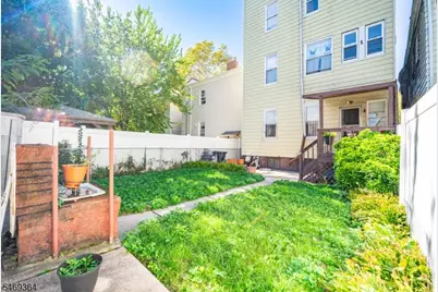 160 S 10th St, Newark, NJ 07107 - Photo 16