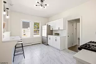 354 Clinton Pl, Newark, NJ 07112 - Photo 20