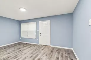 51 Demarest St, Newark, NJ 07112 - Photo 6
