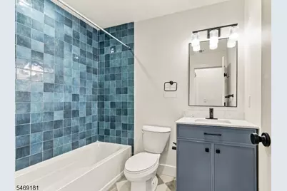 822 S 20th St, Newark, NJ 07108 - Photo 44