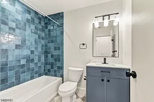 822 S 20th St, Newark, NJ 07108 - Photo 44
