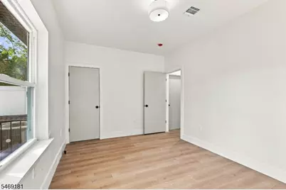 822 S 20th St, Newark, NJ 07108 - Photo 46