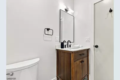 822 S 20th St, Newark, NJ 07108 - Photo 34