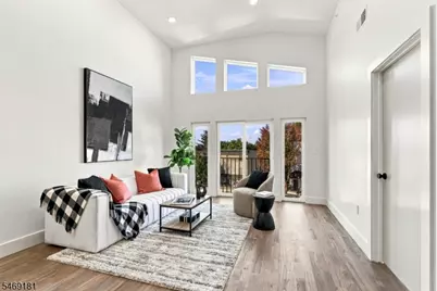 822 S 20th St, Newark, NJ 07108 - Photo 20