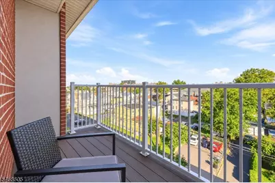 39 Union St #406, Hackensack, NJ 07601 - Photo 4