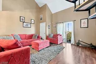 39 Union St, Hackensack, NJ 07601 - Photo 1