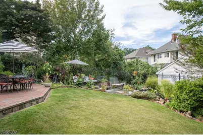 37 Mountain Ave, Summit, NJ 07901 - Photo 30