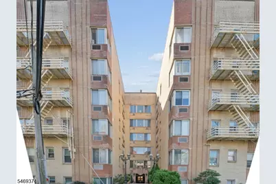 19-31 Lyons Ave #610, Newark, NJ 07112 - Photo 16