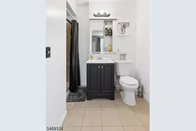19-31 Lyons Ave #610, Newark, NJ 07112 - Photo 10