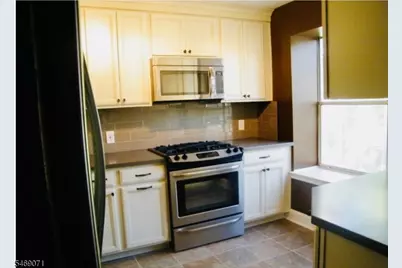 612 Deepdale Ct #4, Union Township, NJ 07083 - Photo 6