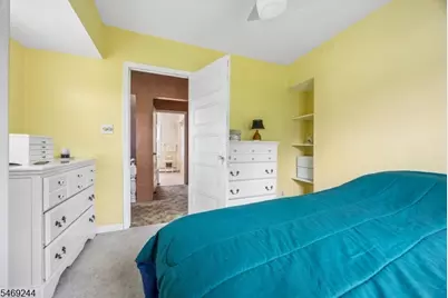 291 Parish Dr, Wayne, NJ 07470 - Photo 16