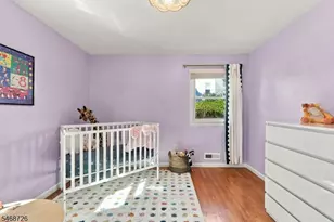 11 Freeman Pl, West Orange Township, NJ 07052 - Photo 20