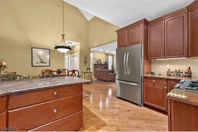 69 Samson Dr, Raritan Township, NJ 08822 - Photo 20