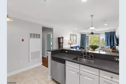 461 Victoria Drive, Bridgewater, NJ 08807 - Photo 4