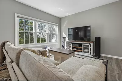 1602 Northcrest Ter, Hanover Township, NJ 07981 - Photo 4