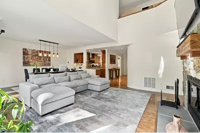 32 Roberts Circle, Bernards Township, NJ 07920 - Photo 6