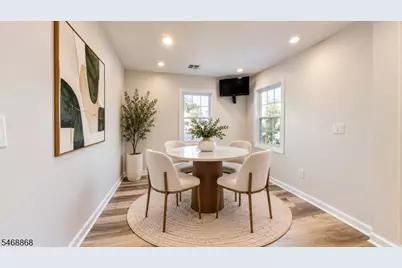 136 W Colfax Ave, Roselle Park, NJ 07204 - Photo 8