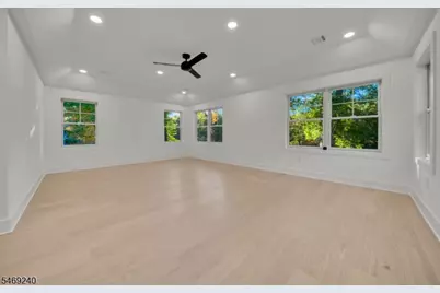 349 Charnwood Rd, New Providence, NJ 07974 - Photo 16