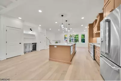 349 Charnwood Rd, New Providence, NJ 07974 - Photo 8