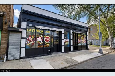 186 N Park St, East Orange, NJ 07017 - Photo 8
