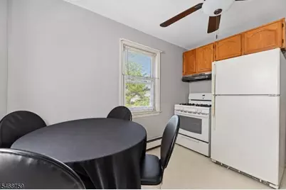 423 Spruce, Linden, NJ 07036 - Photo 12