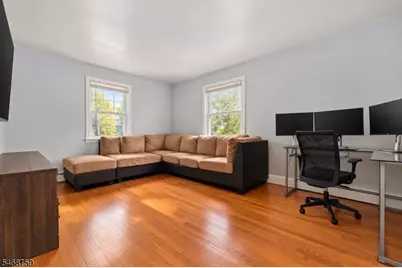 423 Spruce, Linden, NJ 07036 - Photo 4