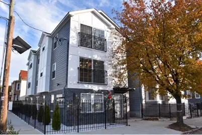 636 S 10th St, Newark, NJ 07108 - Photo 2