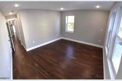 636 S 10th St, Newark, NJ 07108 - Photo 6