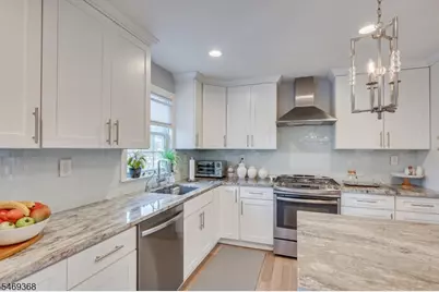 2465 Brentwood Rd, Union Township, NJ 07083 - Photo 28
