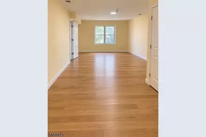 110 Fabyan Pl #2, Newark, NJ 07112 - Photo 26