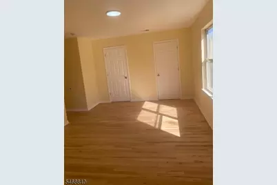 110 Fabyan Pl #2, Newark, NJ 07112 - Photo 12