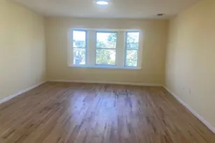 110 Fabyan Pl, Newark, NJ 07112 - Photo 10