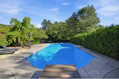 7 Ranney Rd, Washington Township, NJ 07853 - Photo 6