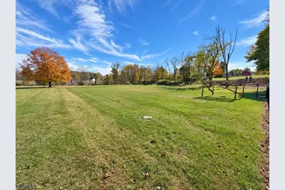3 South Field Dr, Wantage, NJ 07461 - Photo 4