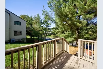 16 Cedar Ct, Raritan Township, NJ 08822 - Photo 10